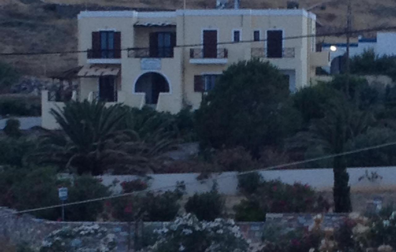 Theodorou Hotel Azolimnos Syros Exterior photo