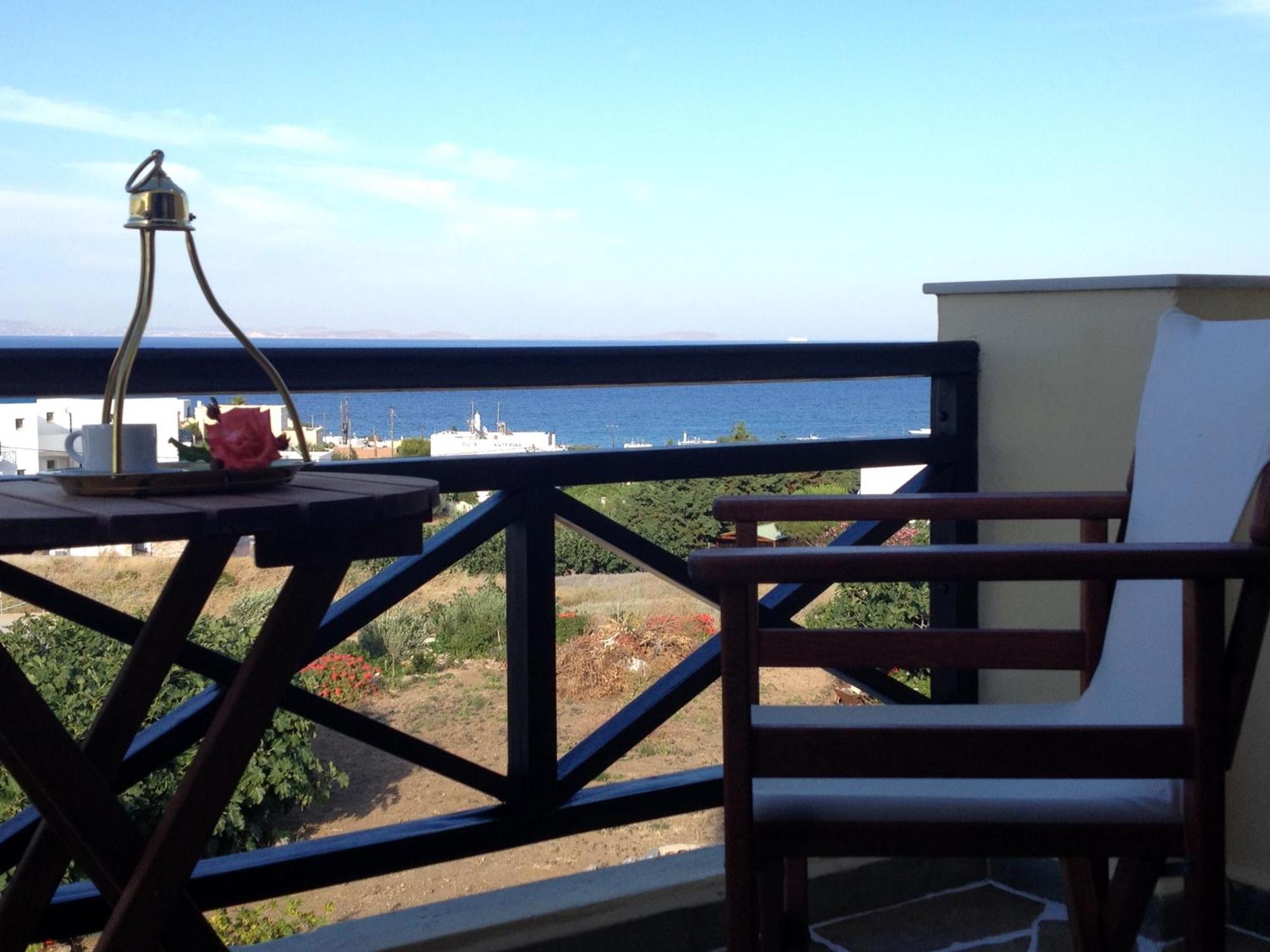 Theodorou Hotel Azolimnos Syros Exterior photo