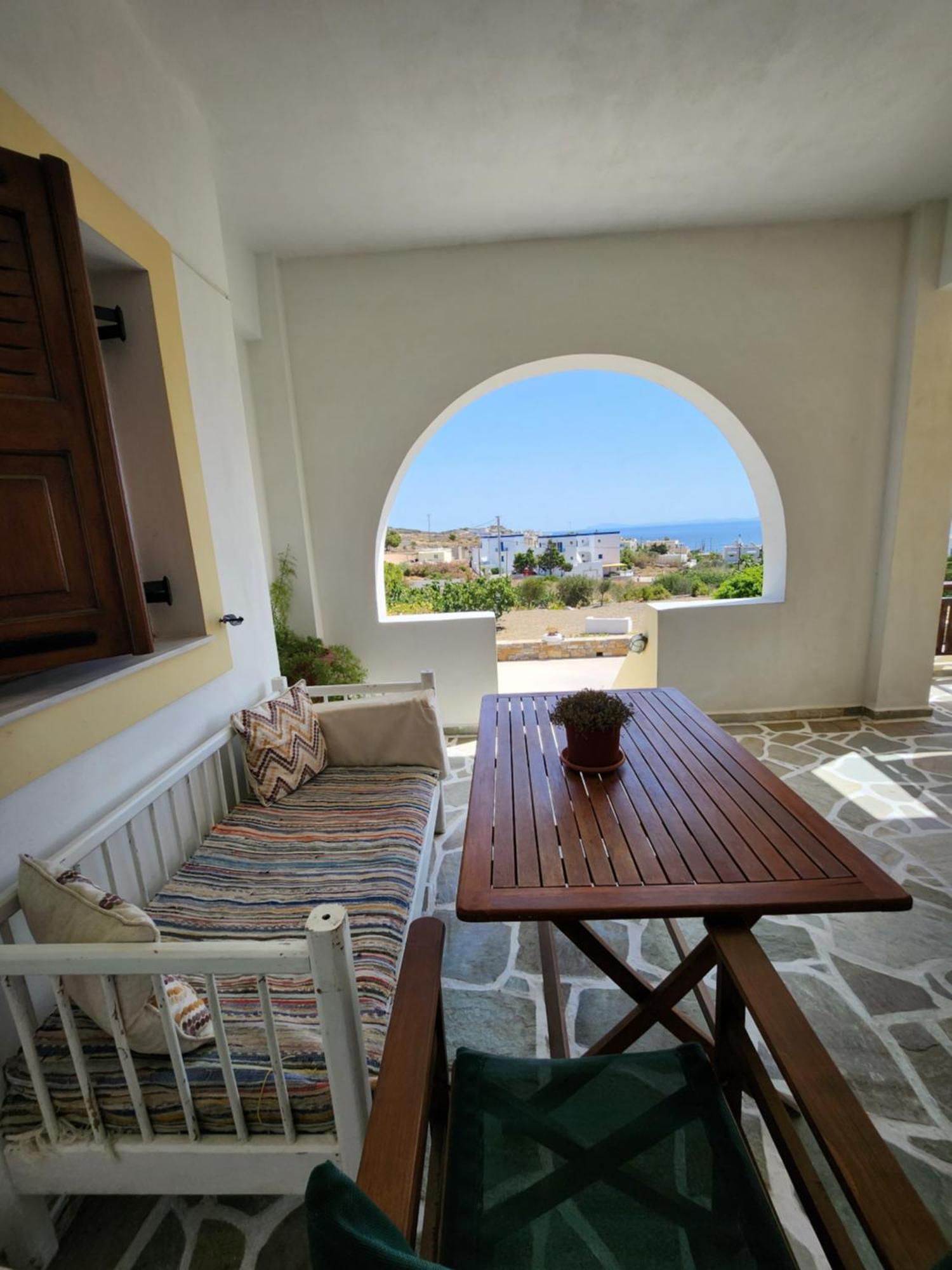 Theodorou Hotel Azolimnos Syros Room photo